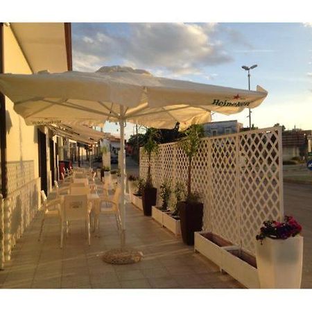Mo' Affittacamere-Tavola Calda-Caffetteria Monteiasi Экстерьер фото