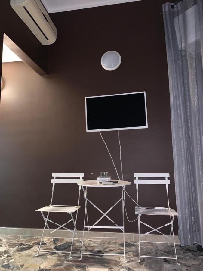 Mo' Affittacamere-Tavola Calda-Caffetteria Monteiasi Экстерьер фото