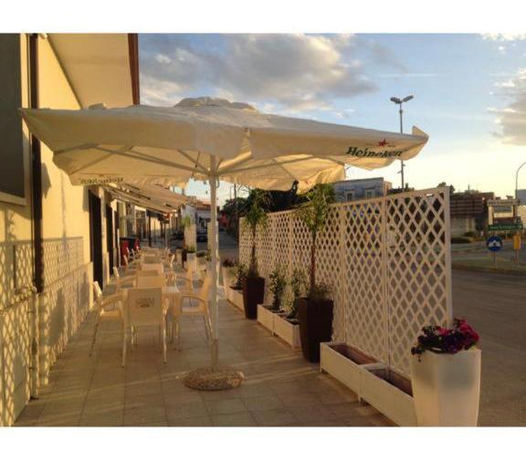 Mo' Affittacamere-Tavola Calda-Caffetteria Monteiasi Экстерьер фото