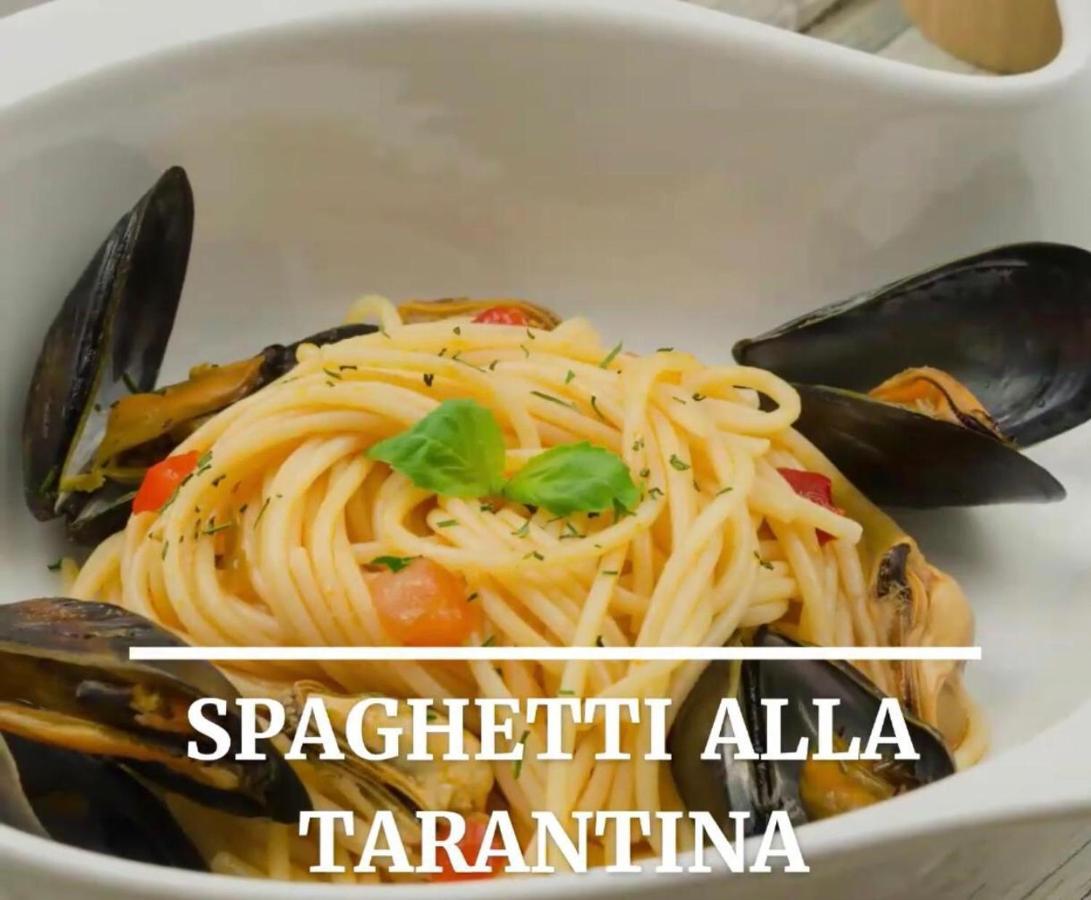 Mo' Affittacamere-Tavola Calda-Caffetteria Monteiasi Экстерьер фото